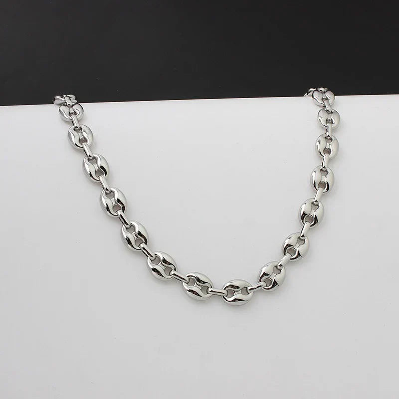 Collier élégant grain de café argenté